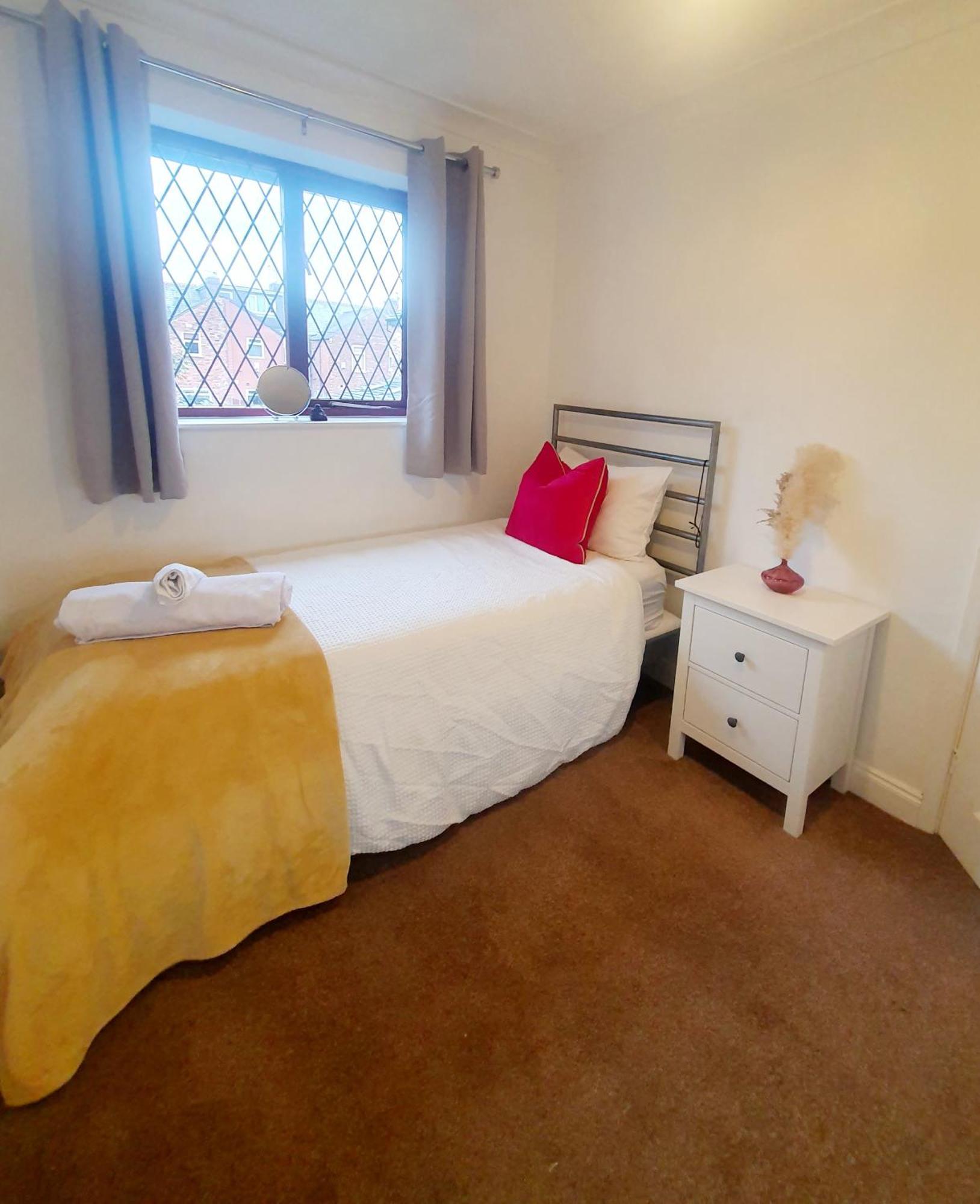 The Chorlton Retreat - Double Bedroom, Free Parking Mánchester Exterior foto